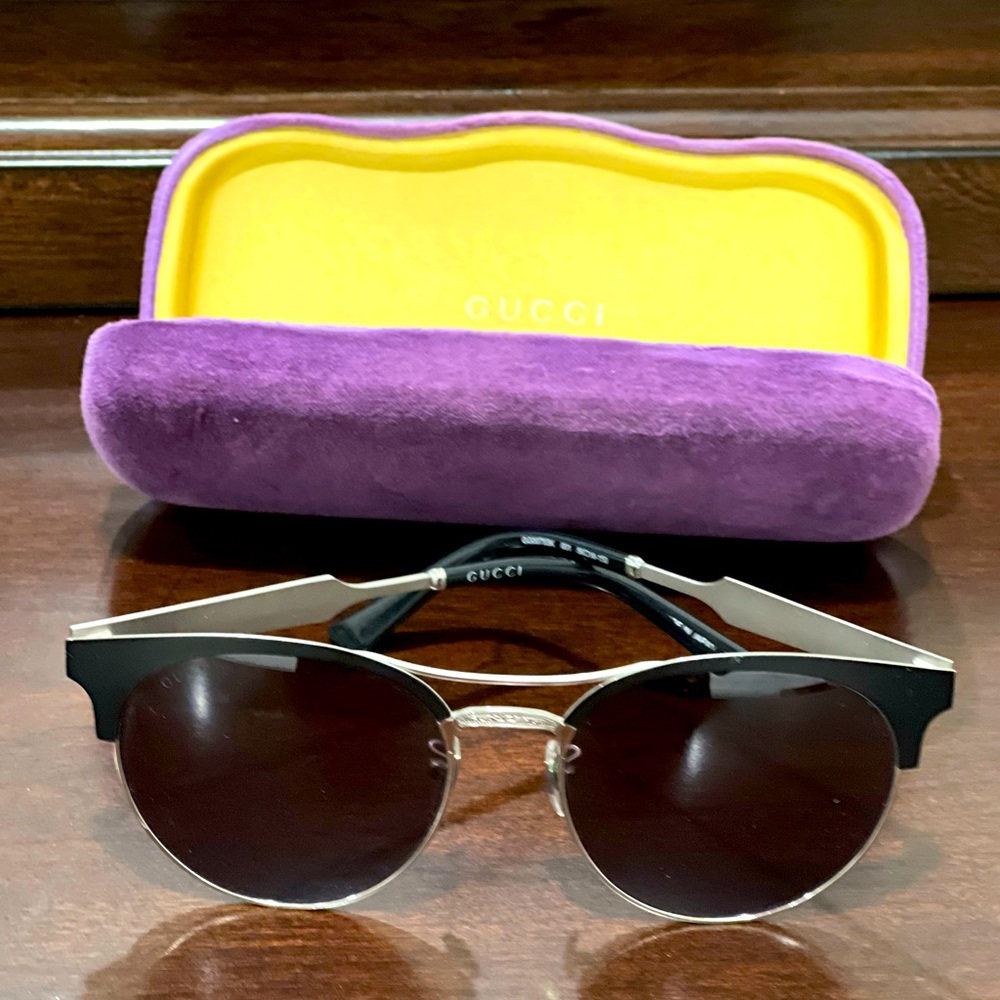 Gucci Sunglass